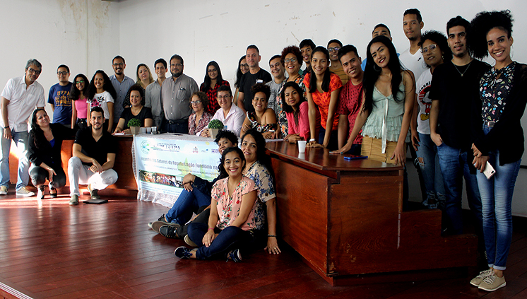 CAPA Pesquisadores professores comunidade e discentes no Encontro de Saberes Amazonicos